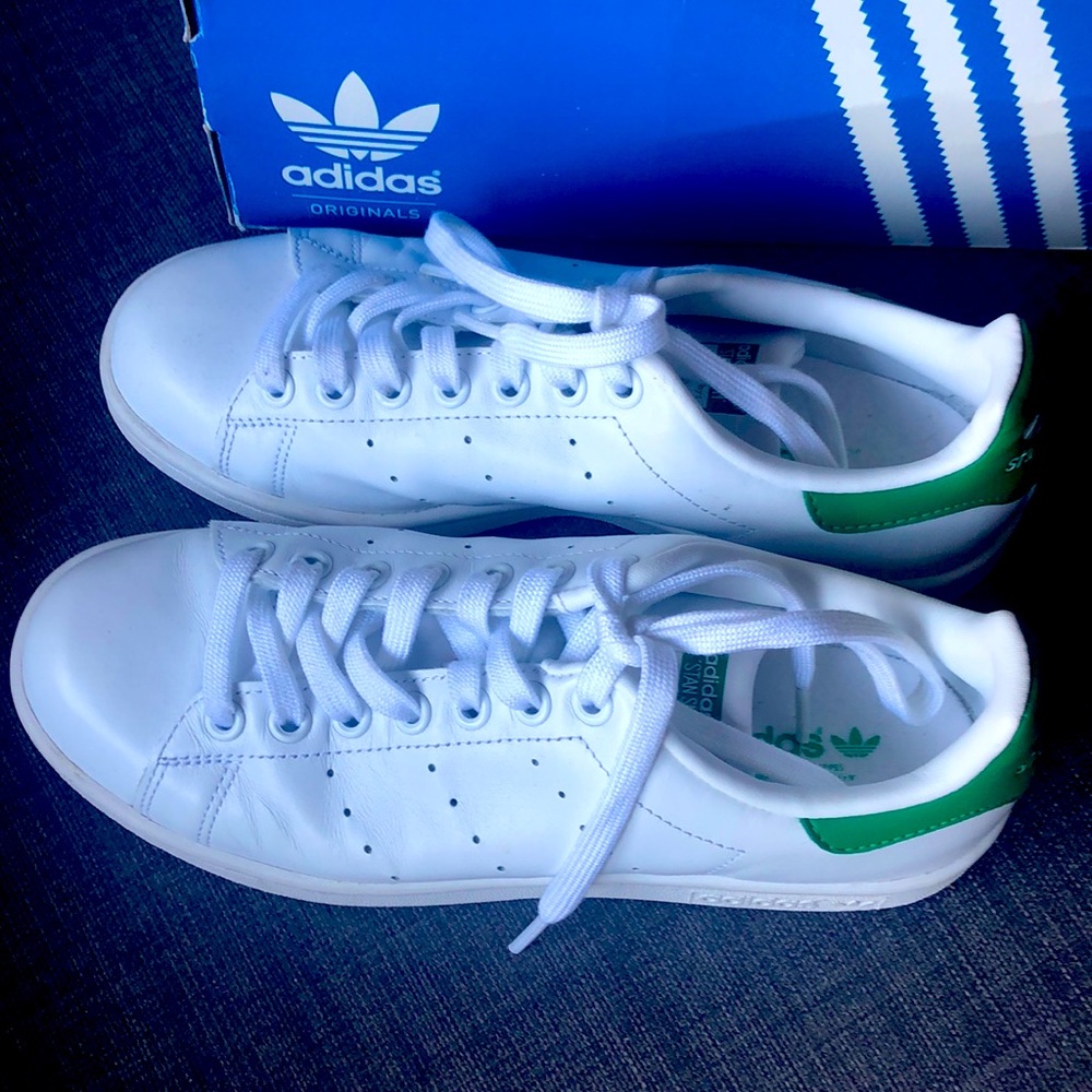 Stan Smith - Size 7